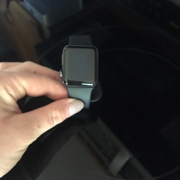 Apple Watch - Picture 4 of 7